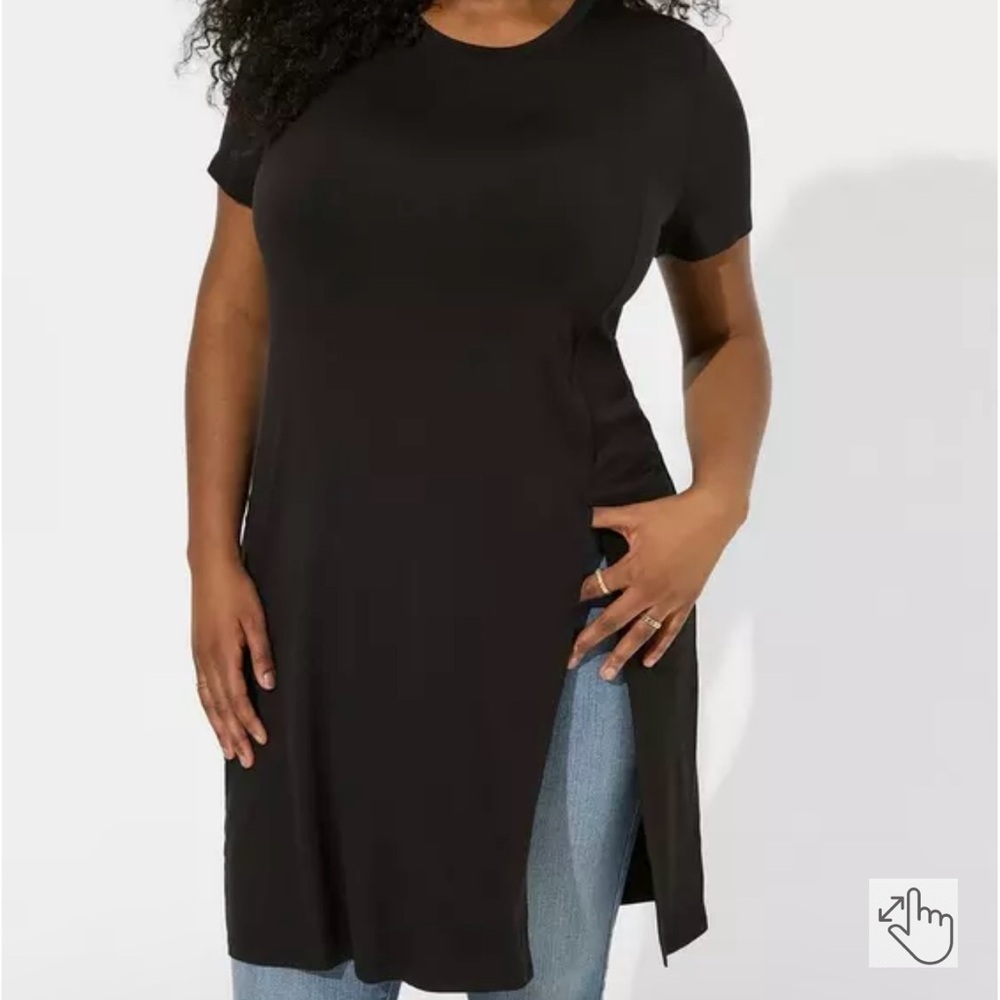 Torrid Super Soft Crew Neck Split Front Tunic 1X